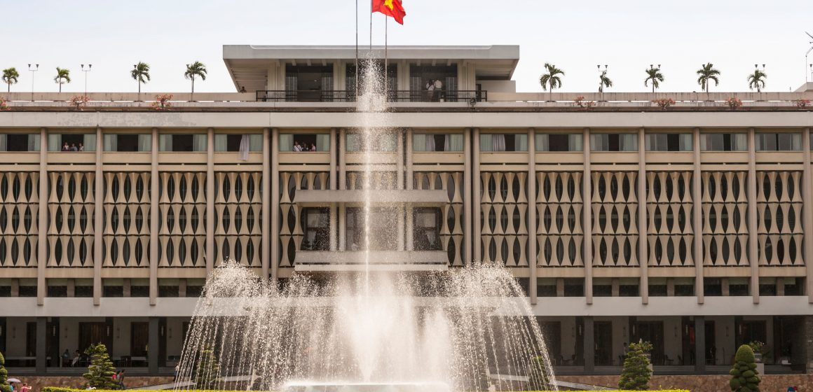 Vietnam goes online to celebrate 45 years since end of war | TOMOYA ONISHI, Nikkei