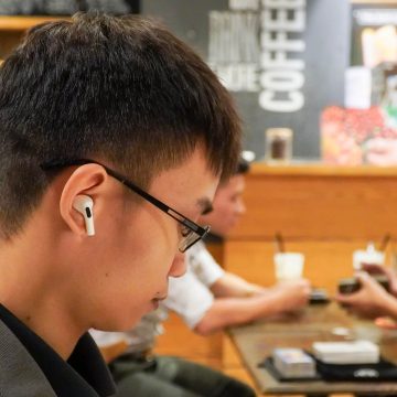 HOT: Millions of AirPods “Made in Vietnam” will be produced in 3 months